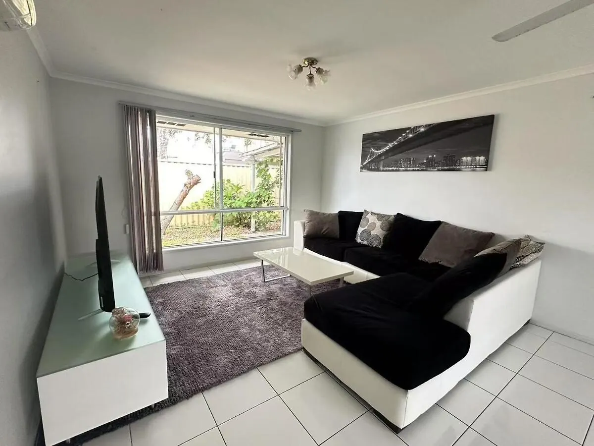 Runaway Bay Family Haven With 4Beds Gold Coast Villa