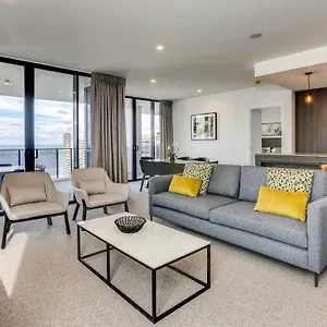 Апарт-отель Qube Broadbeach, Голд-Кост